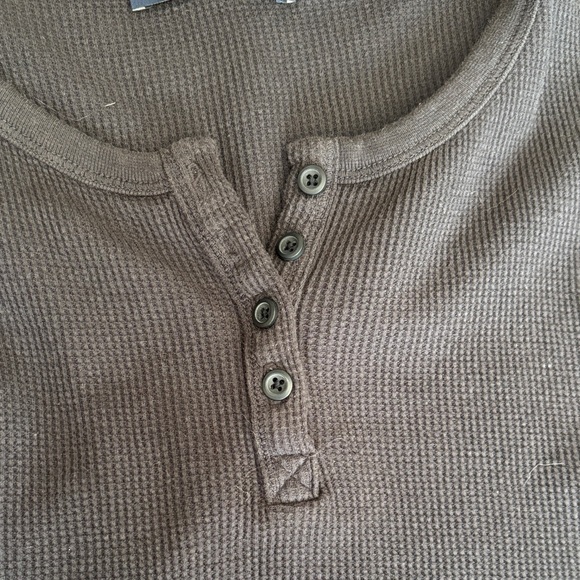 Brandy Melville Charcoal Sleeveless Top - Picture 4 of 5